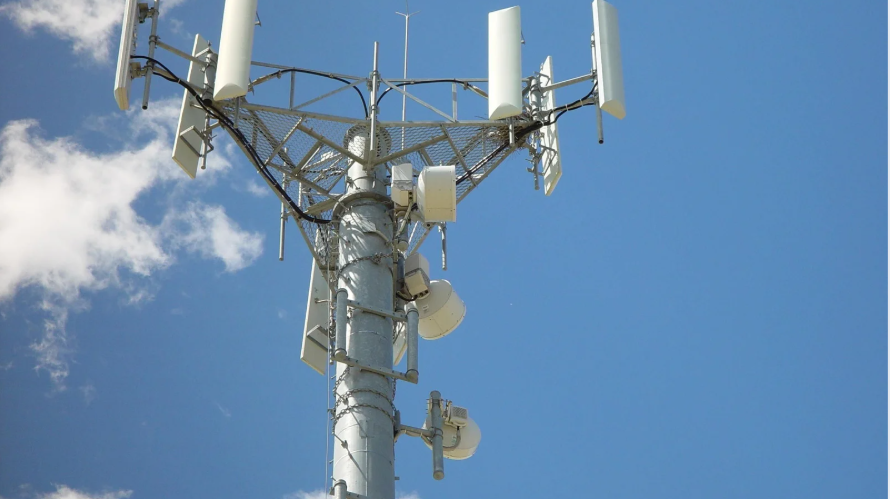 distributed antenna systems