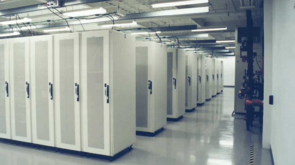 how a colocation data center works